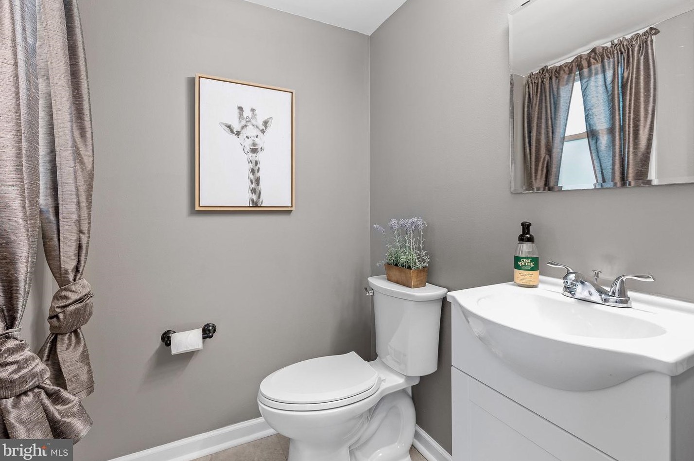 48 Danvers Cir, Newark DE 19702-2721 exterior