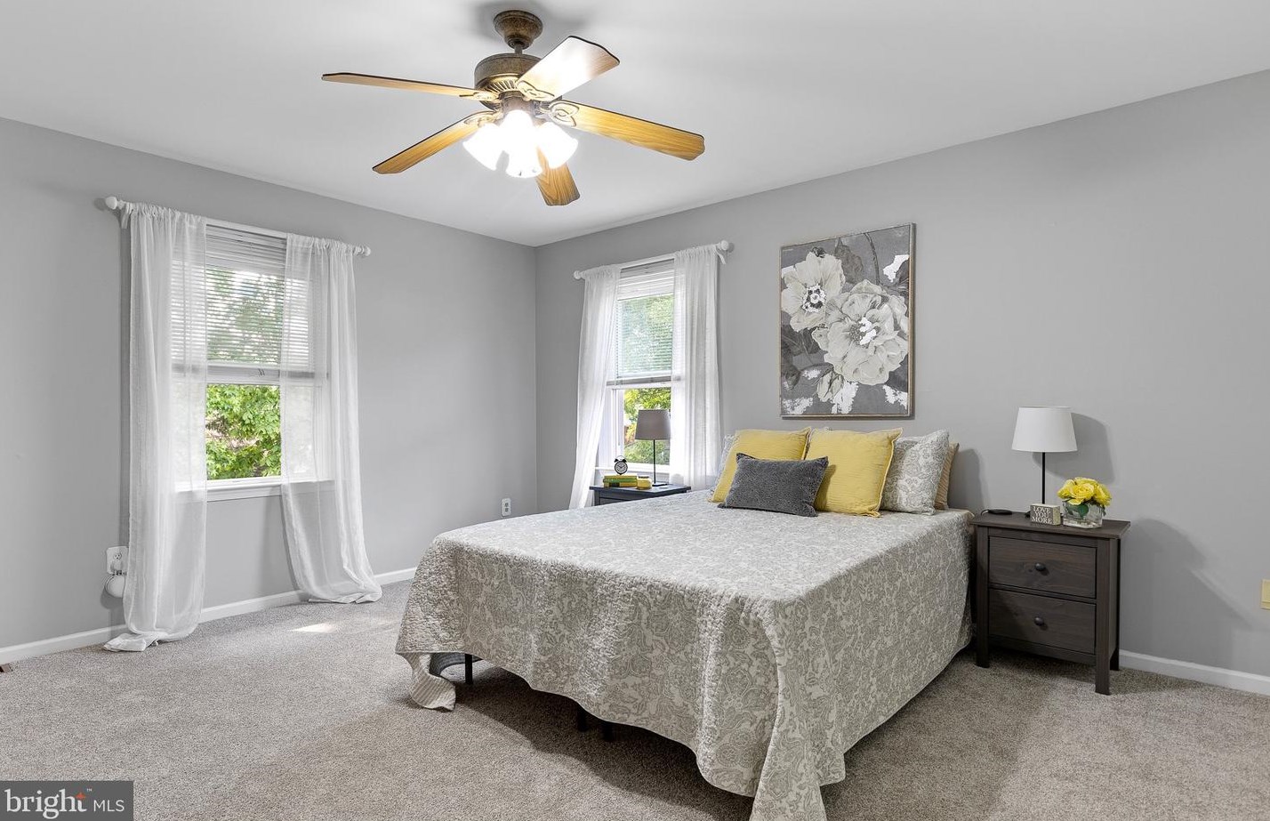 48 Danvers Cir, Newark DE 19702-2721 exterior