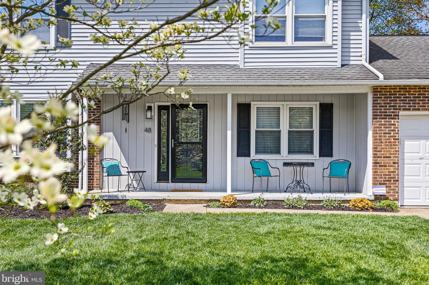 48 Danvers Cir, Newark, DE 19702-2721