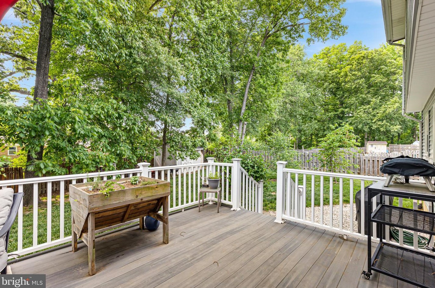 48 Danvers Cir, Newark DE 19702-2721 exterior