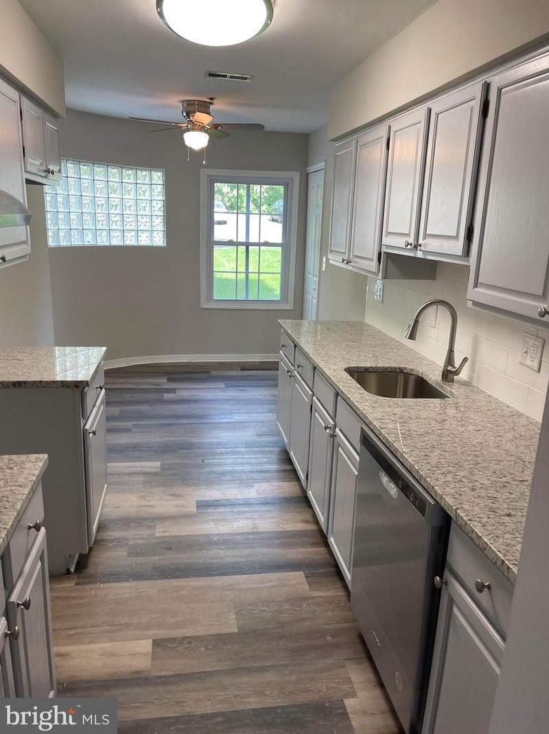 5203 Le Parc Dr #2, Wilmington, DE 19809