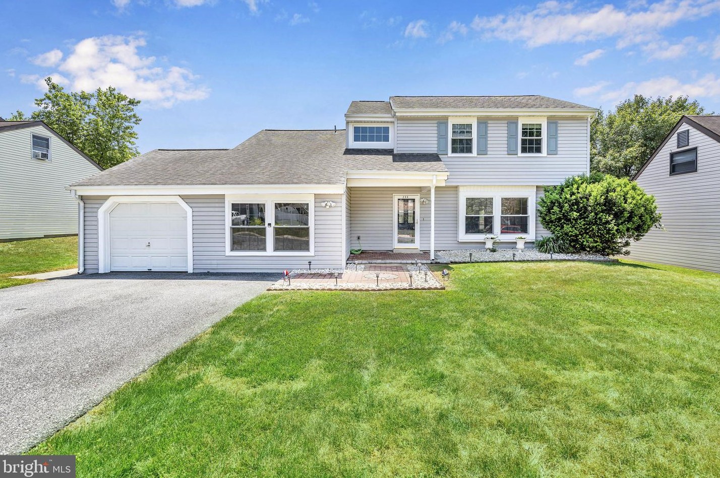 206 Bynum Ln, Bear, DE 19701-1025
