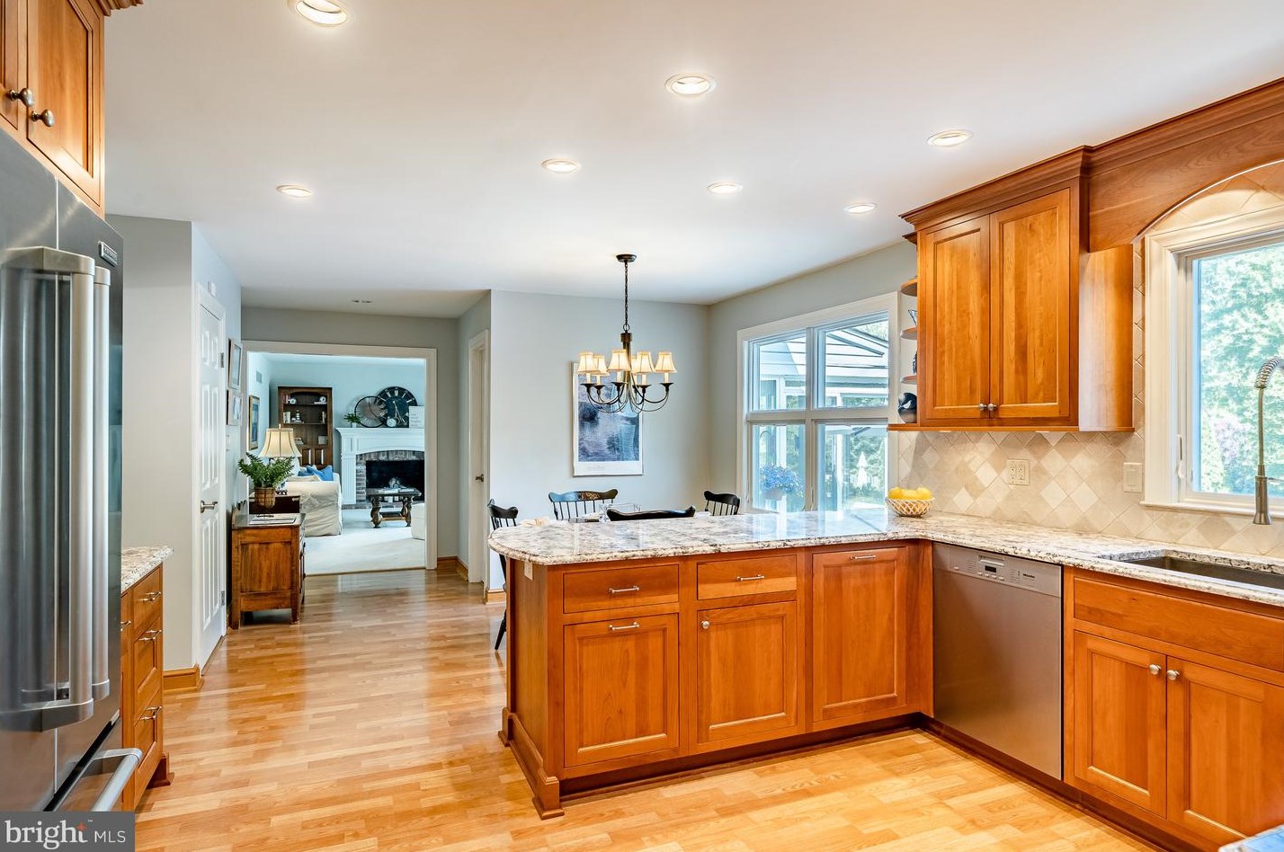 144 Dantes Dr, Hockessin, DE 19707-2200