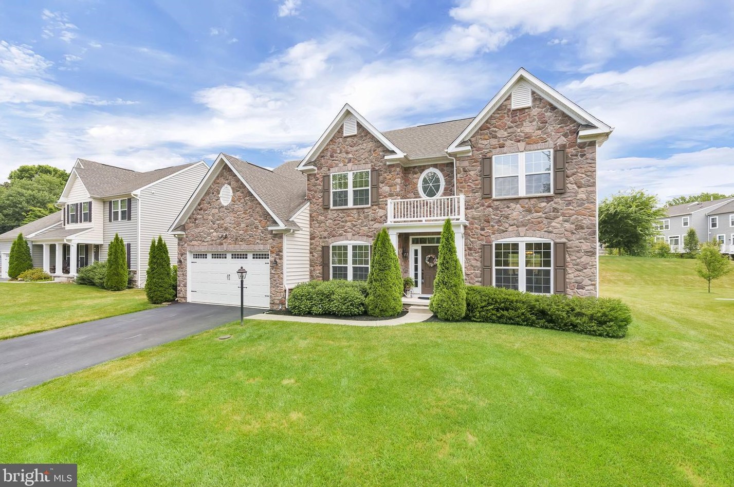 11 Kings Grant Rd, Hockessin, DE 19707-1206