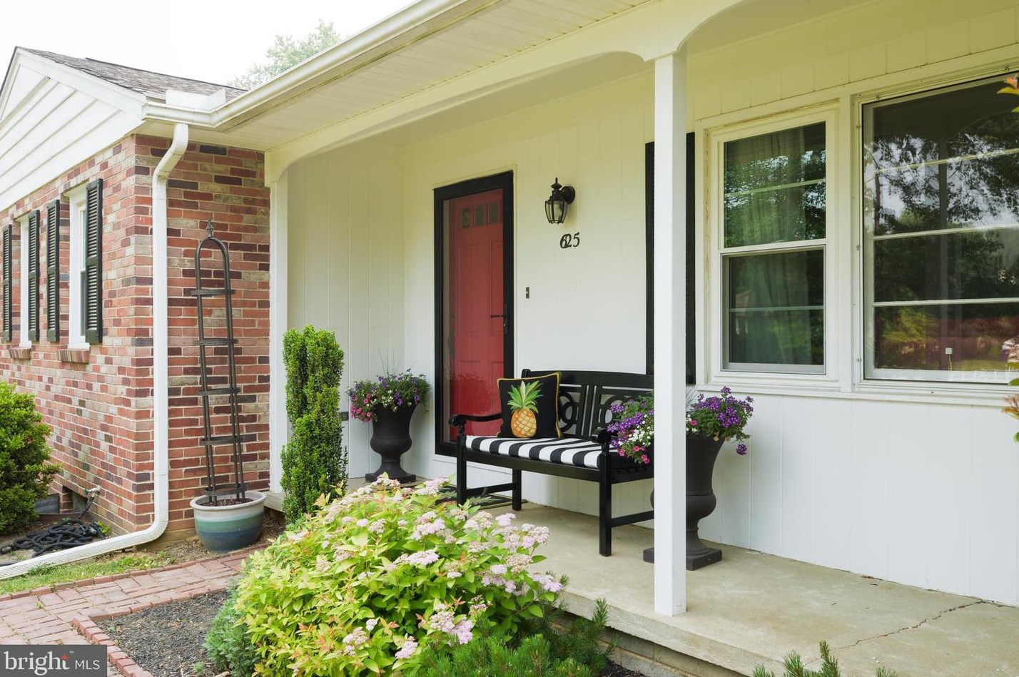 625 Venture Rd, Hockessin, DE 19707-9344