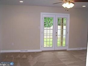 1704 Barnaby St, Newark DE  19702-1513 exterior