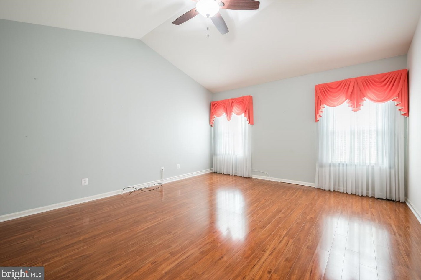 360 Pierce Run, Newark DE 19702-4307 exterior