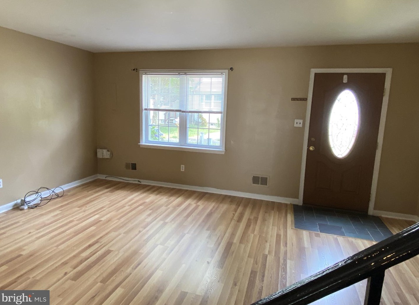 811 Hasting Ct, Newark DE  19702-4090 exterior