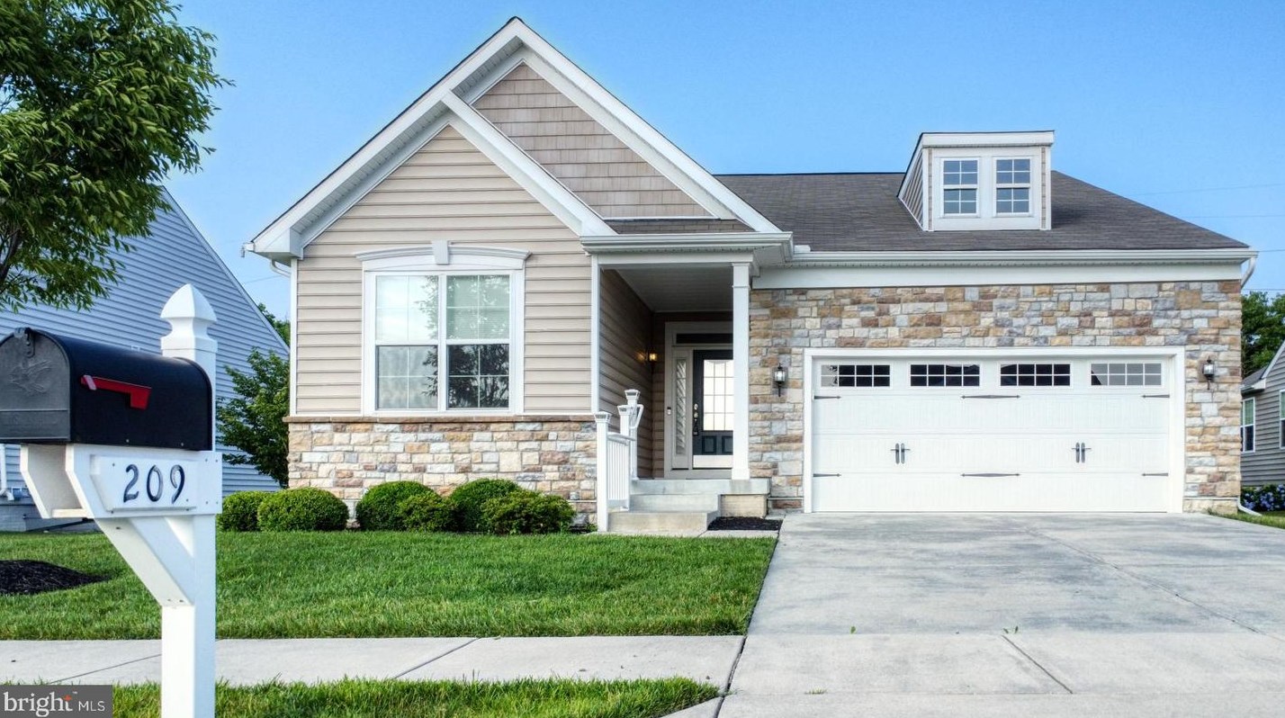 209 Silky Dogwood Ln, Middletown, DE 19709