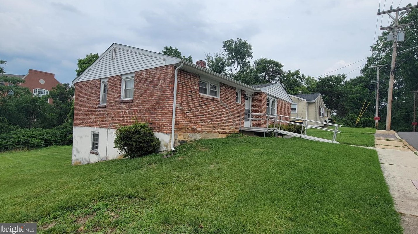 72 Ray St, Newark, DE 19711-7006