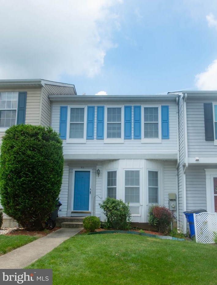 913 Glen Falls Ct, Newark, DE 19711-3452