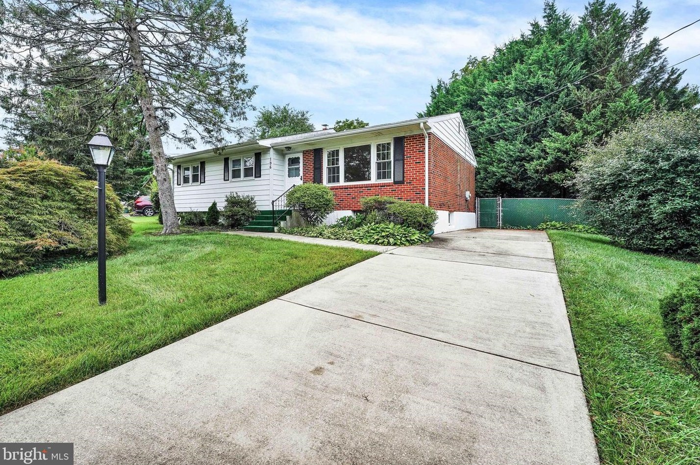 196 Quail Ln, Newark, DE 19711-2603