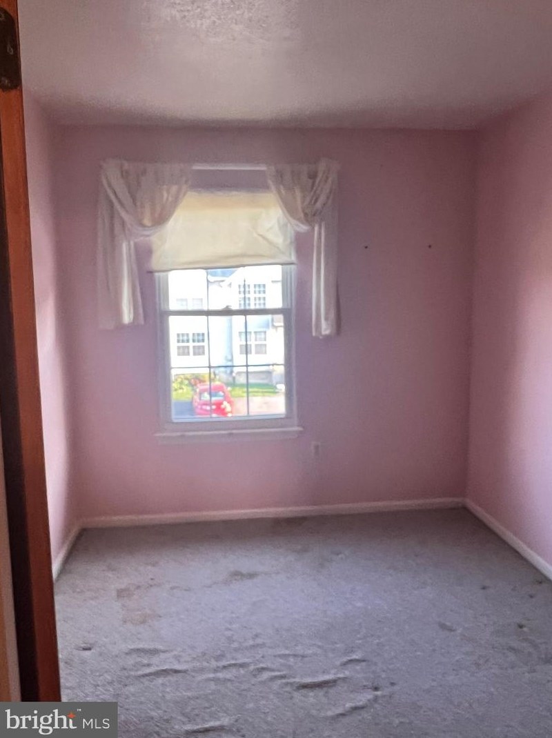 111 Britain Ct, Newark DE 19702-6322 exterior