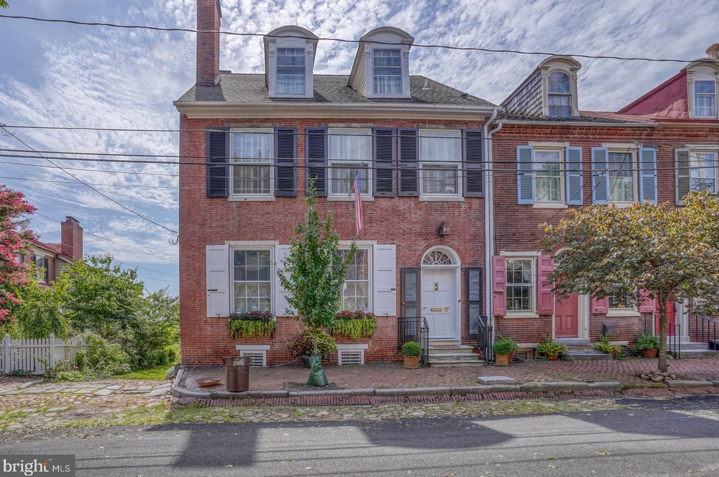 17 The Strand, New Castle, DE 19720