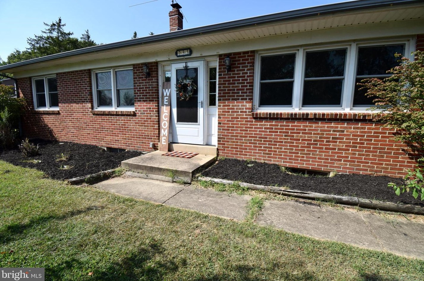 233 Acorn Dr, Middletown, DE 19709-9722