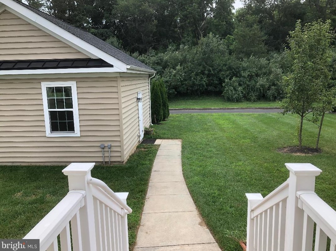 319 Sun Blvd, Bear DE  19701-6807 exterior