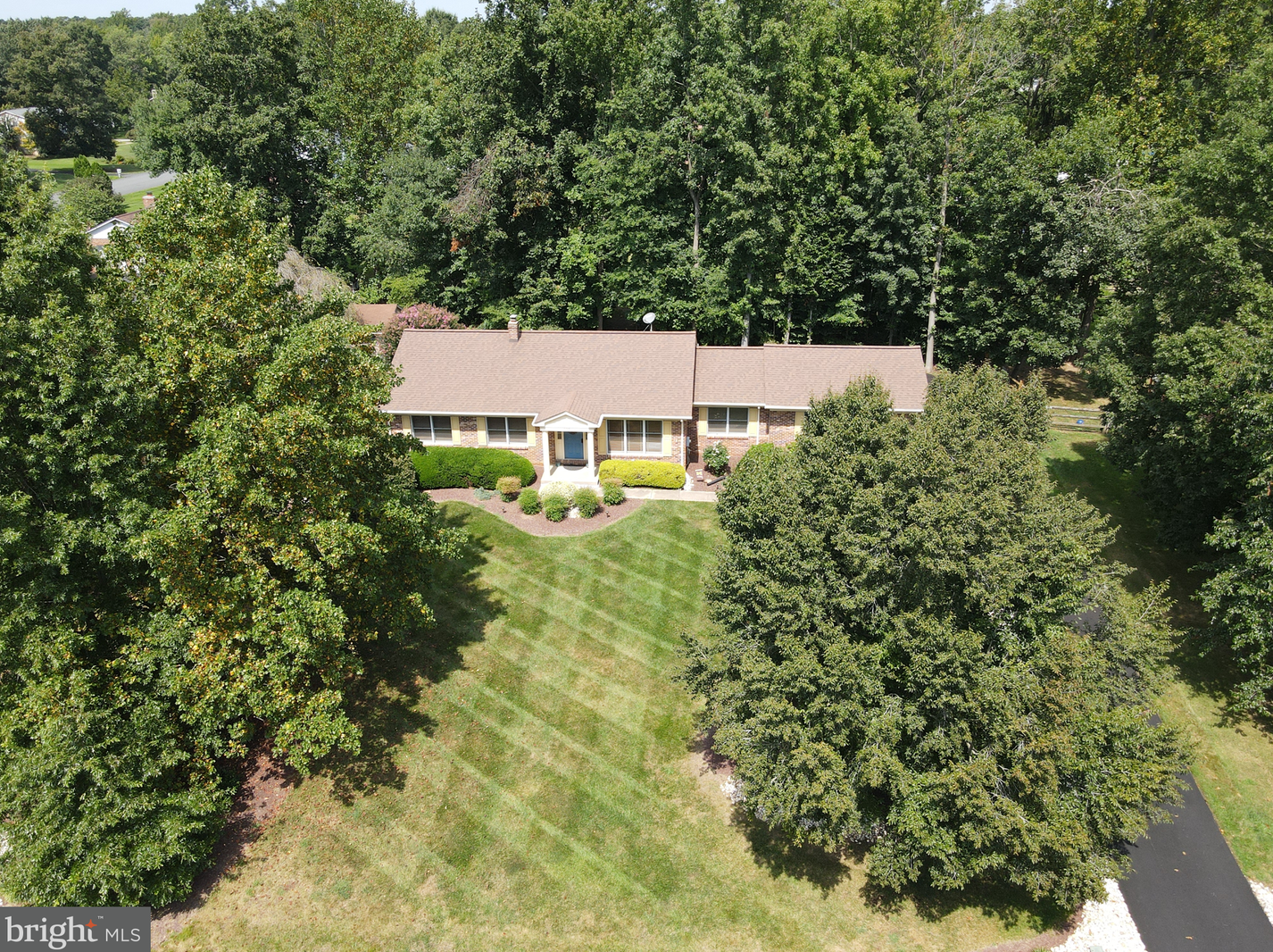 922 Sugar Pine Dr, Bear, DE 19701