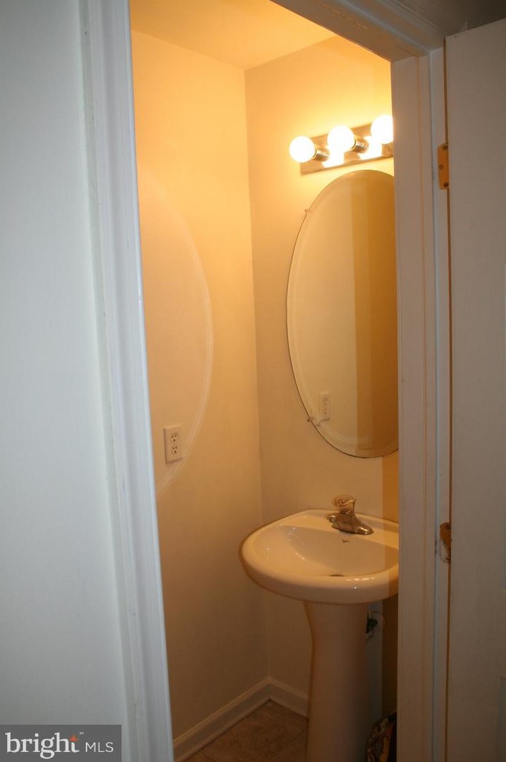 222 Liborio Dr, Middletown DE 19709-3107 exterior