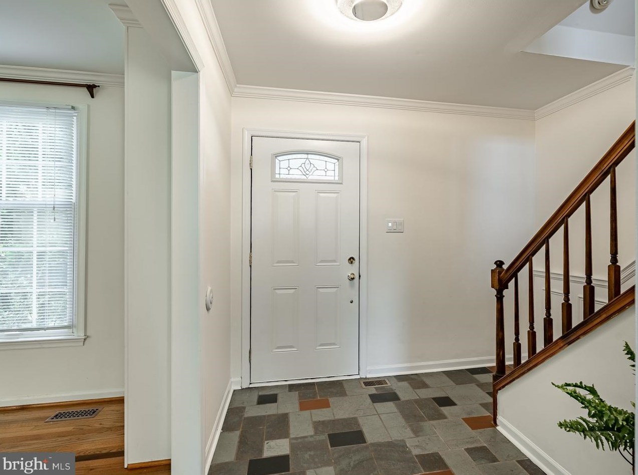 20 Staten Dr, Hockessin DE  19707-1338 exterior