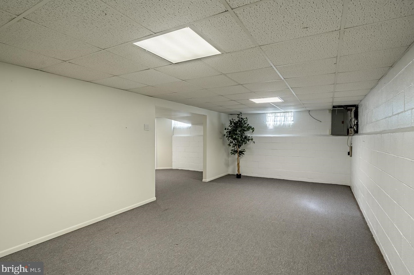 20 Staten Dr, Hockessin DE  19707-1338 exterior