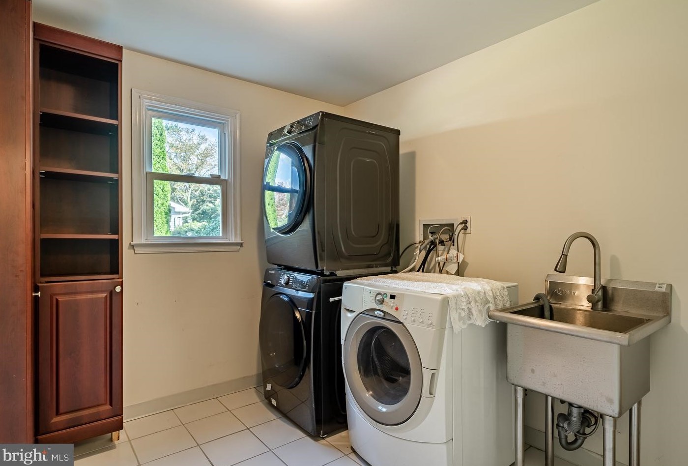 20 Staten Dr, Hockessin DE  19707-1338 exterior