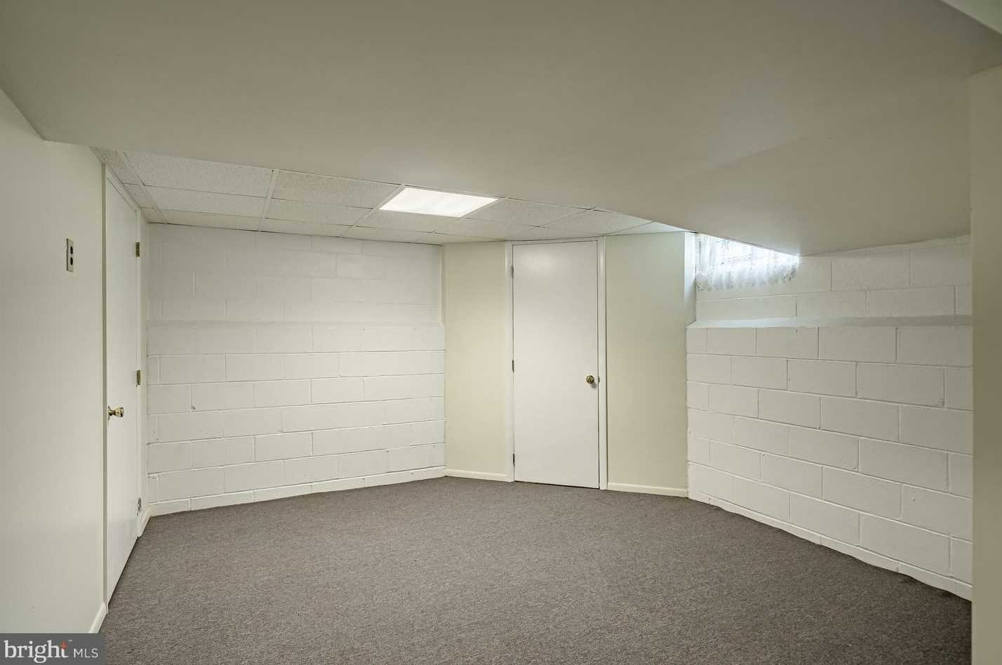 20 Staten Dr, Hockessin DE  19707-1338 exterior