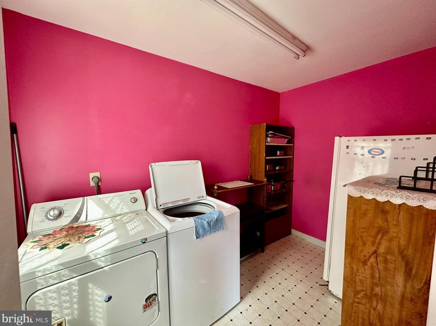 174 Melodic Dr, Newark DE 19713-1910 exterior