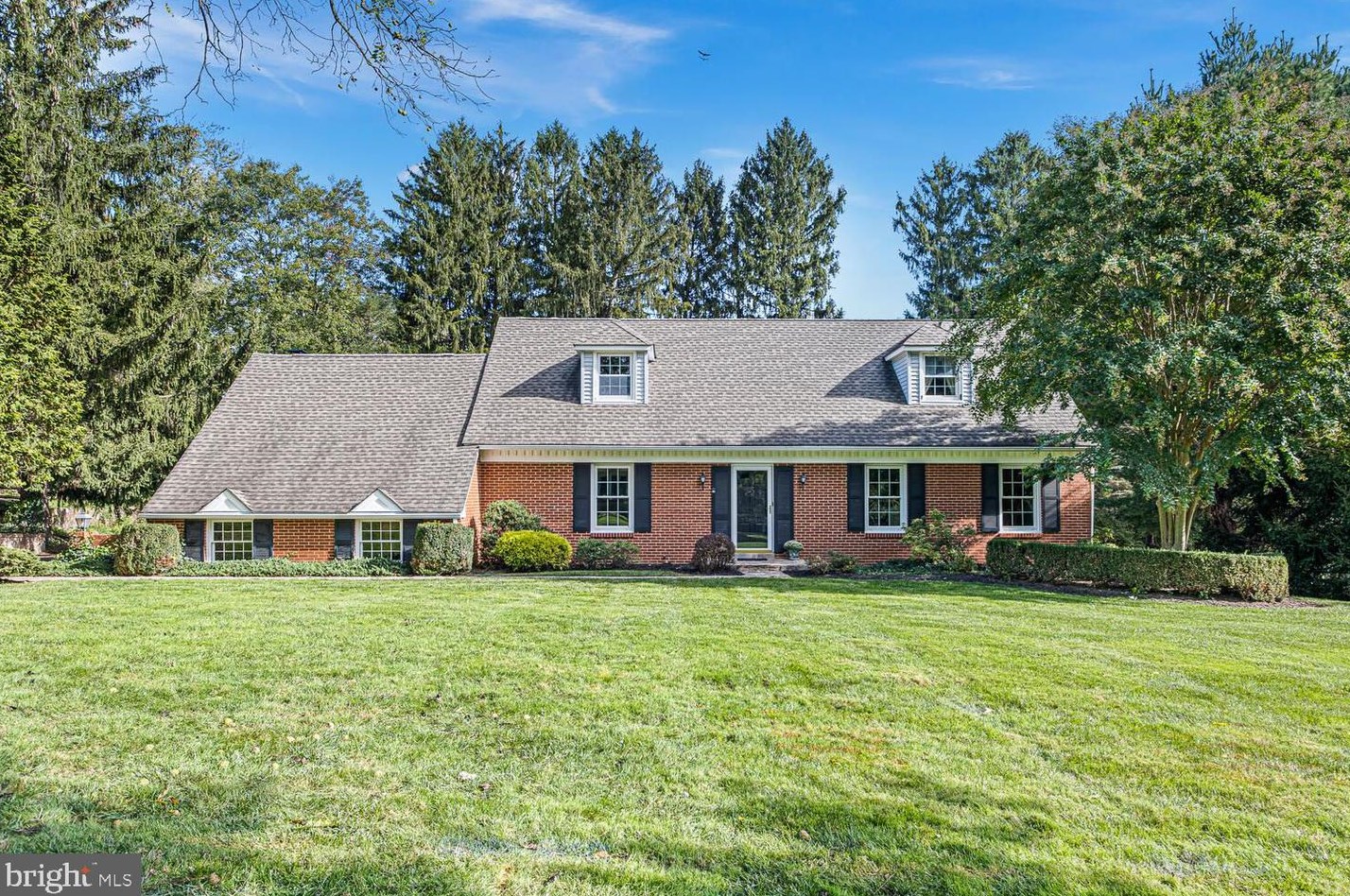 525 Holly Knoll Rd, Hockessin, DE 19707-9749