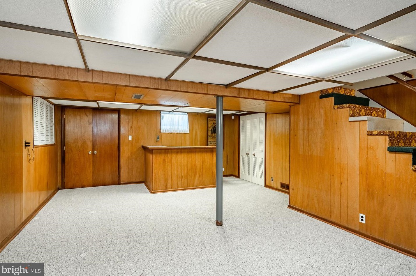 7 Kitty Ln, Newark DE 19713-2357 exterior