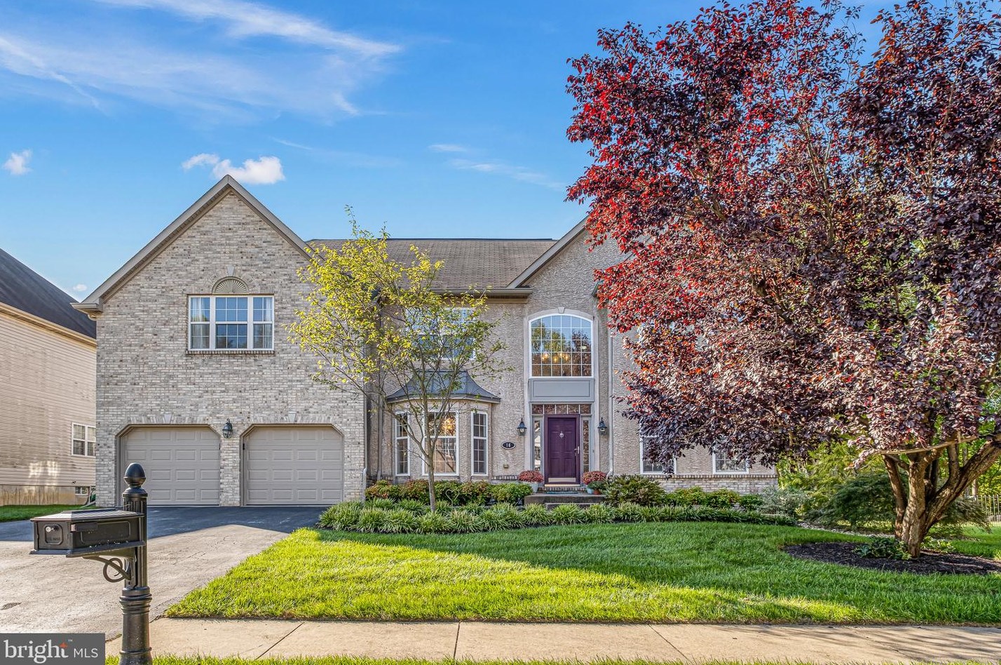 16 Magil Ct, Newark, DE 19702-8636