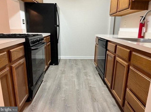 1505 Waters Edge Dr, Newark DE  19702-6340 exterior