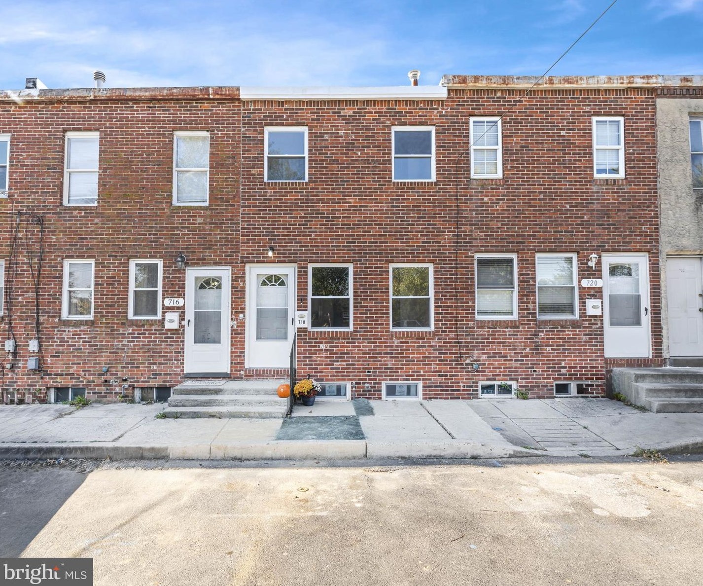 718 Clark St, New Castle, DE 19720