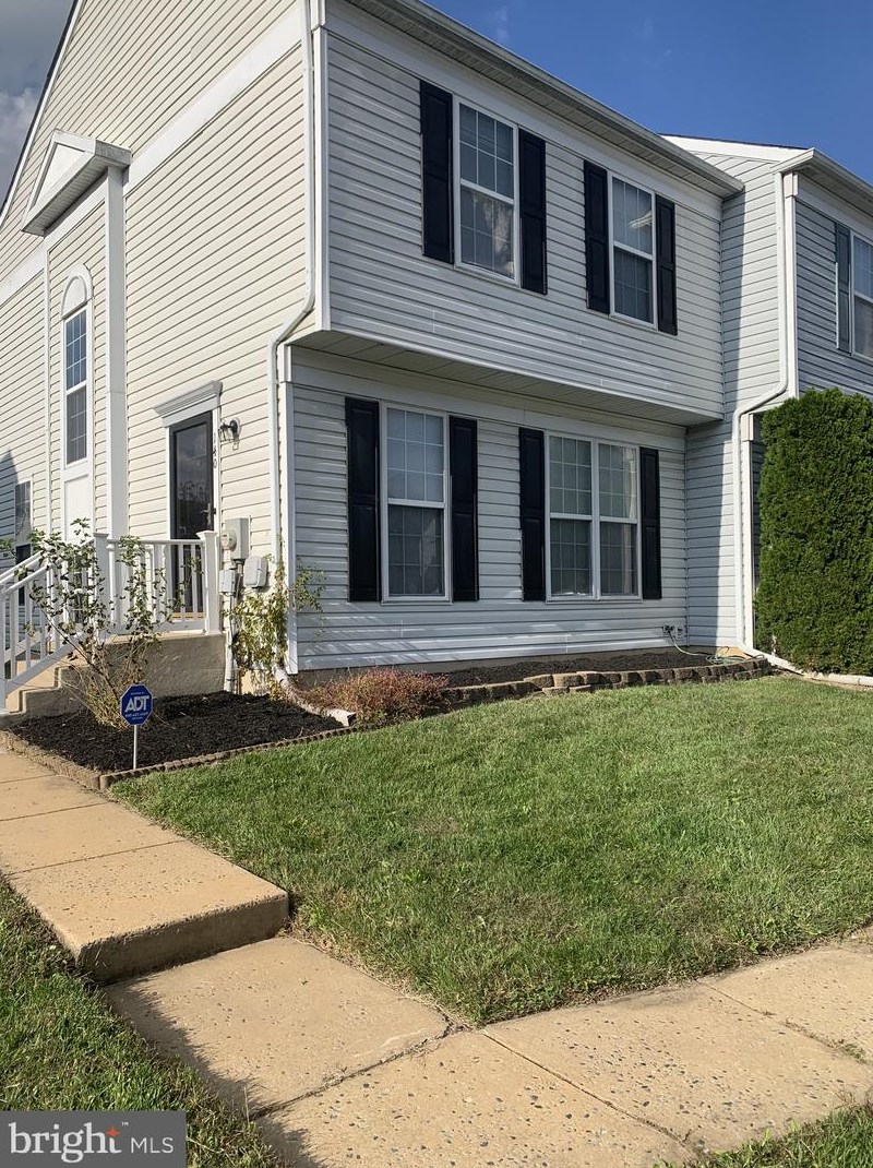 140 Darling St, Newark DE  19702-3759 exterior