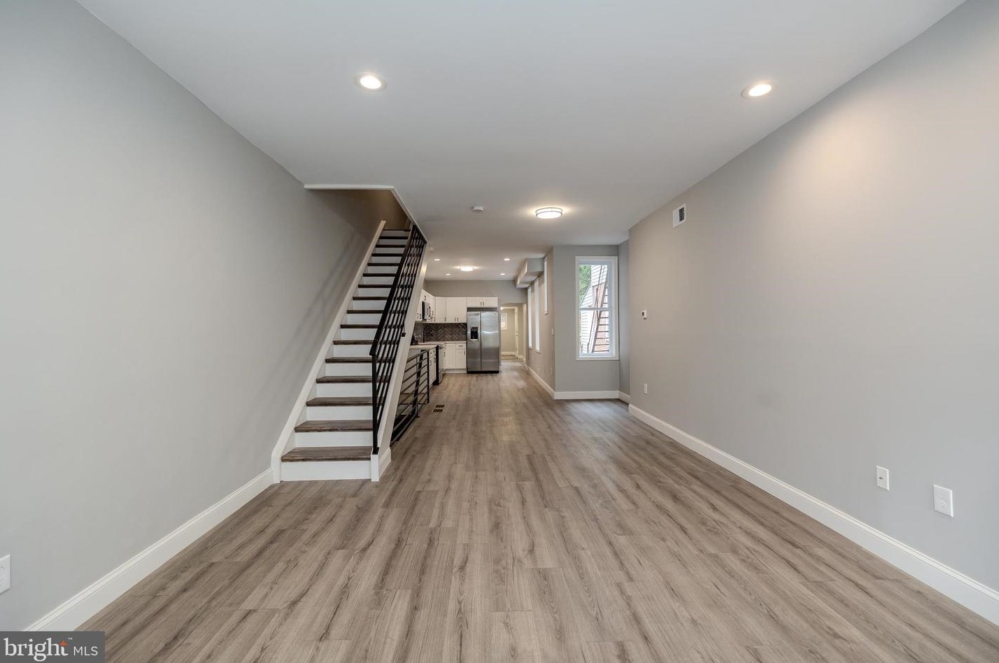 821 N Monroe St, Wilmington, DE 19801