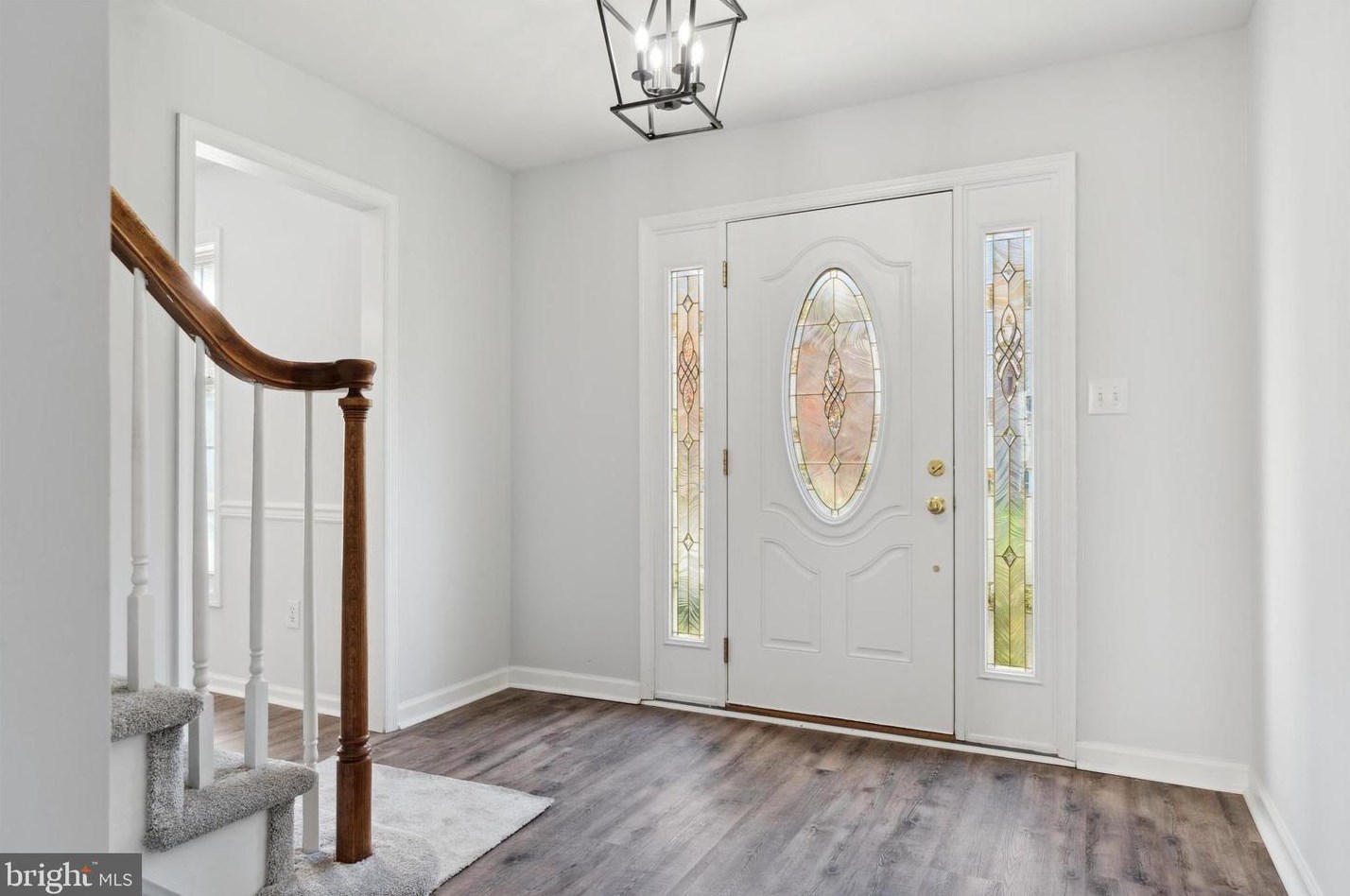 204 Longmeadow Dr, Wilmington, DE 19810