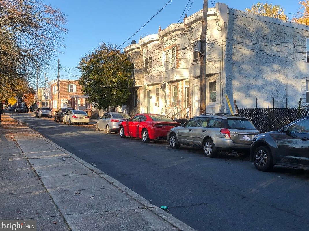 807 Wright St, Wilmington, DE 19805