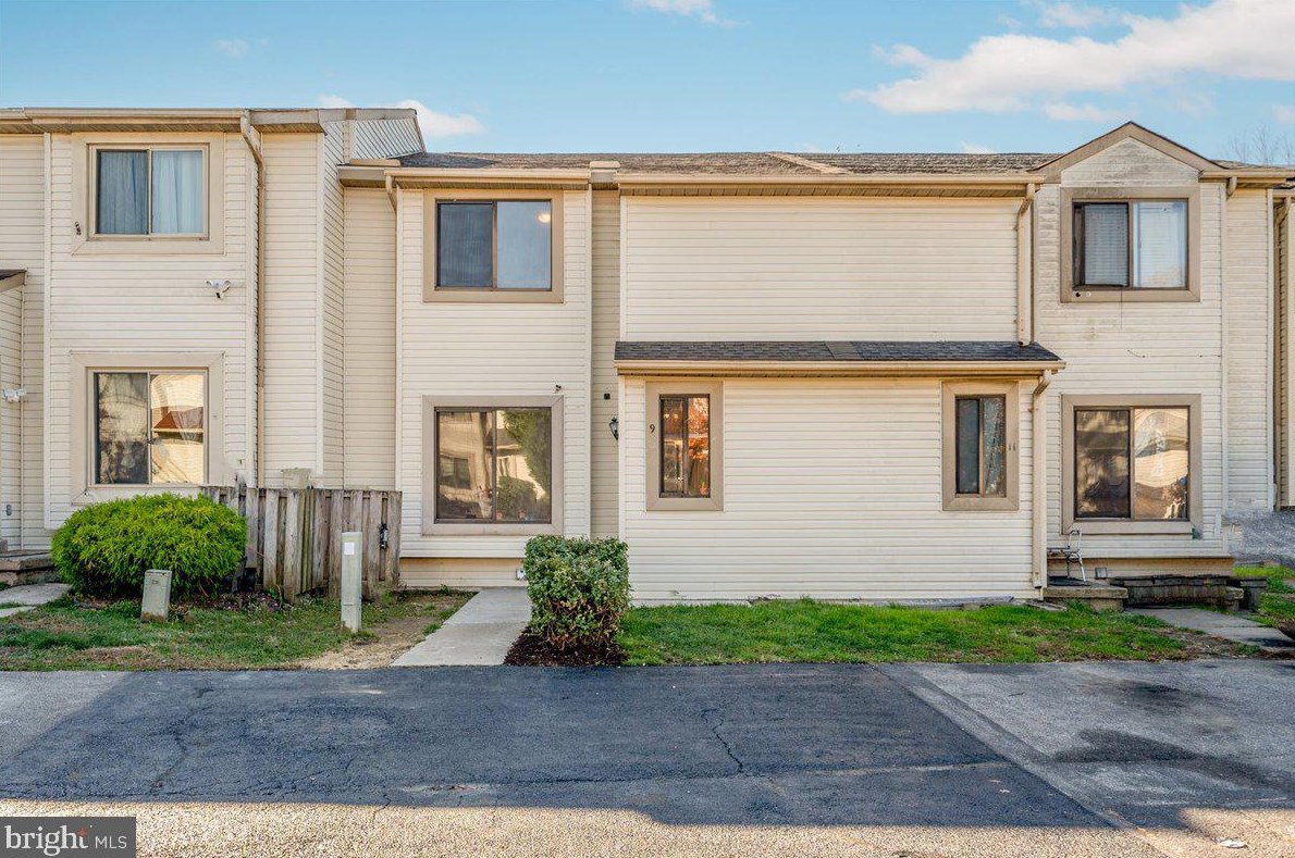9 Erbitea Ln, New Castle, DE 19720