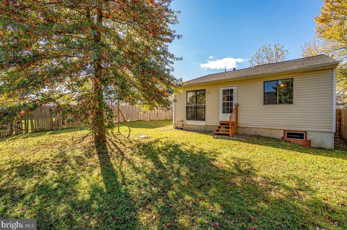 307 Skeet Ave, Bear, DE 19701-2725
