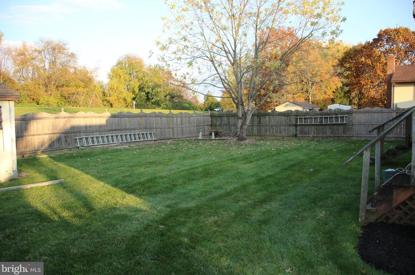 5 Calwell Dr, New Castle, DE 19720