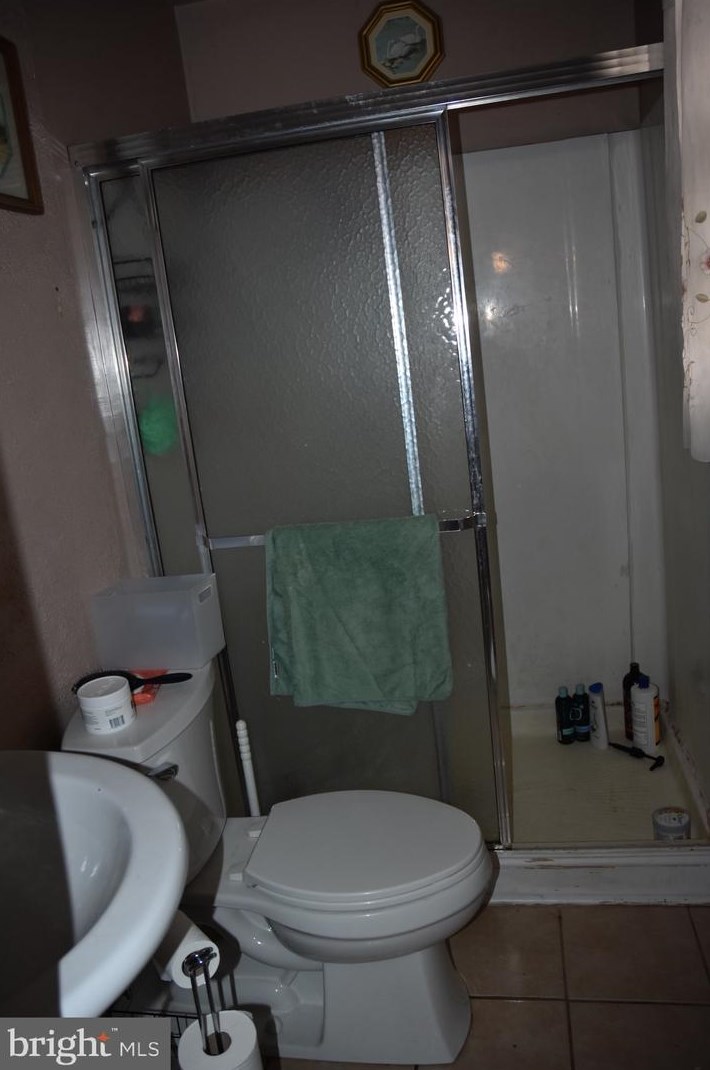 436 Hanna Dr, Newark DE exterior