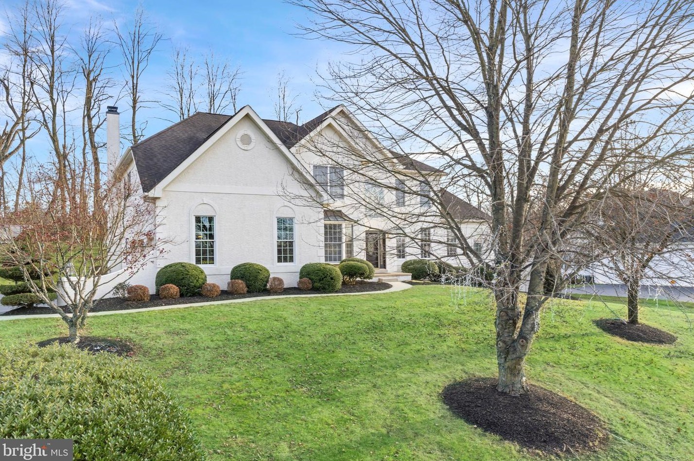 407 Harrison Dr, Hockessin, DE 19707-1915