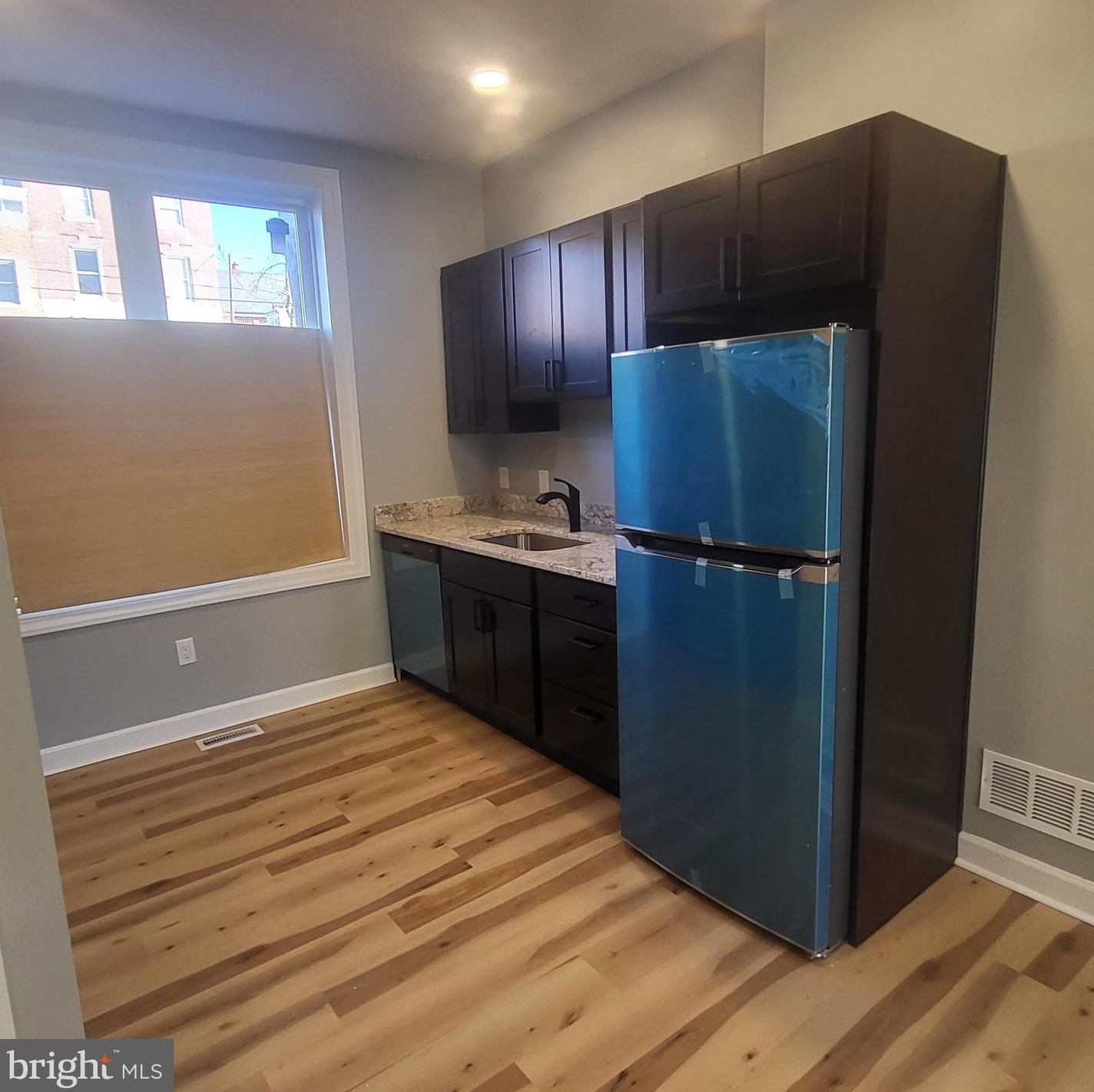 520 W 4th St, Wilmington, DE 19801