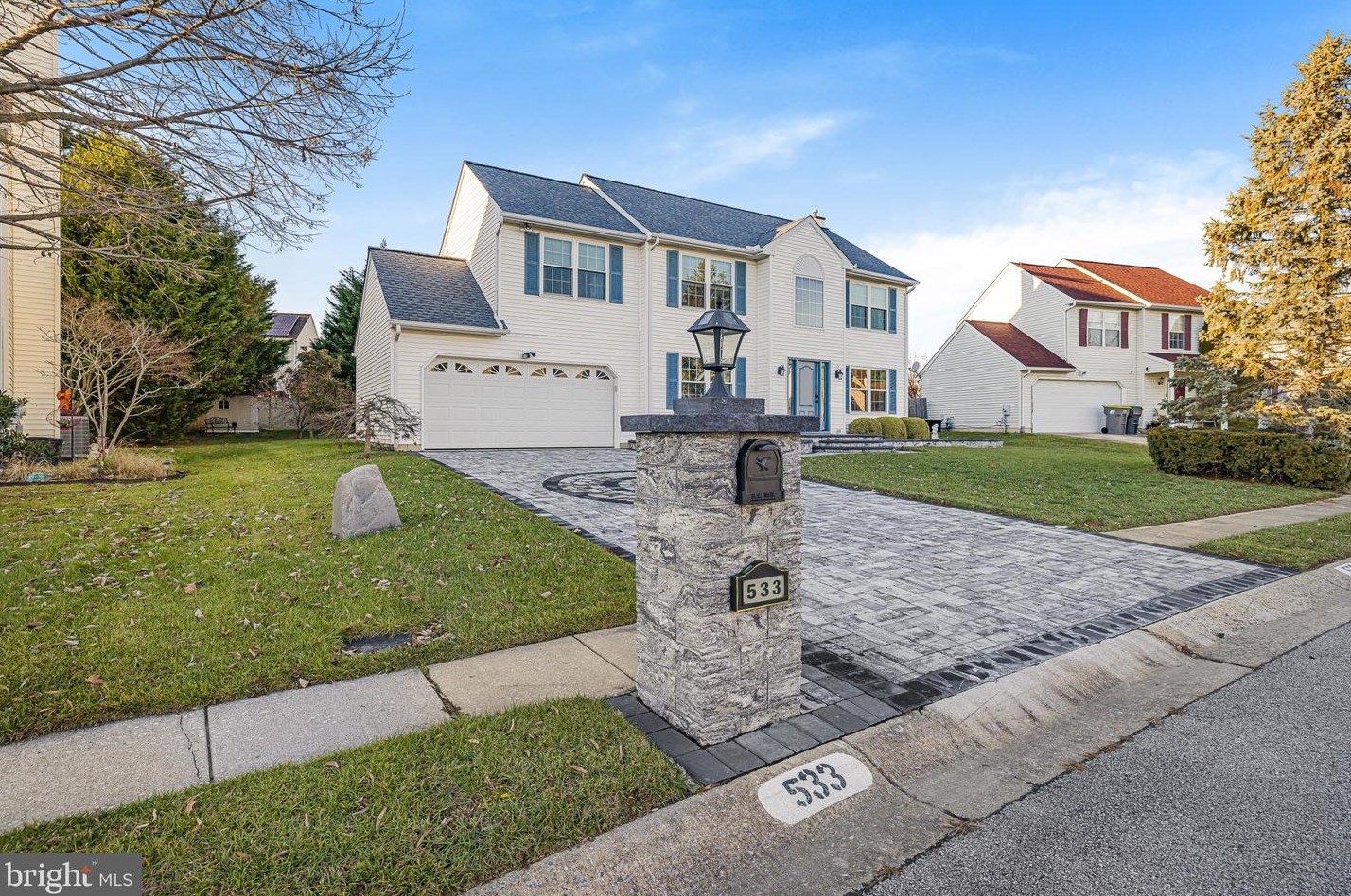 533 Mason Dr, New Castle DE  19720-7681 exterior