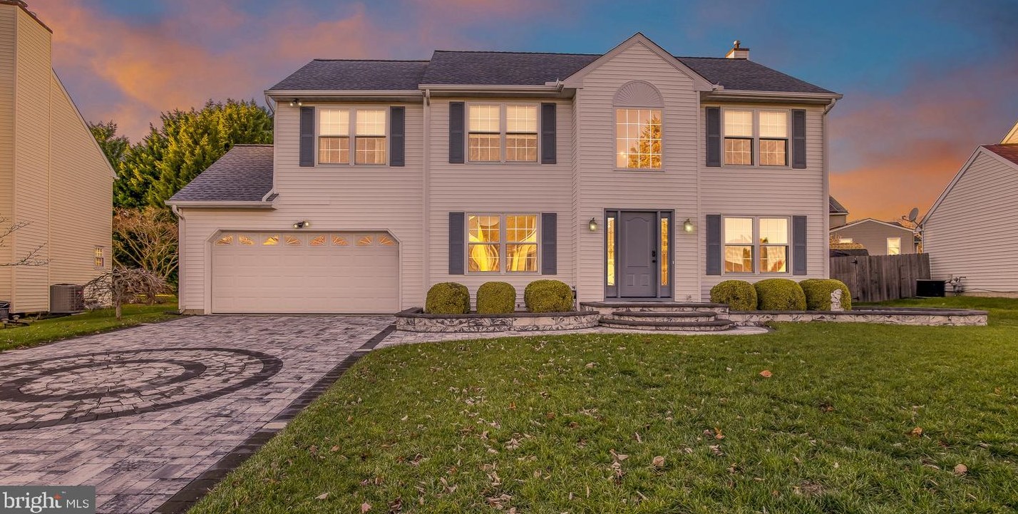 533 Mason Dr, New Castle, DE 19720