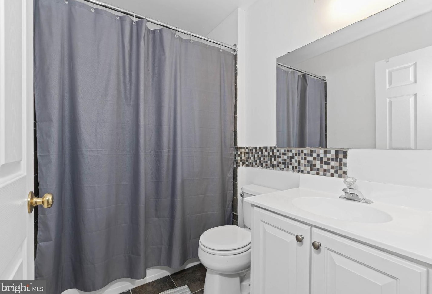 2 Sussex Pl, New Castle DE  19720-8801 exterior