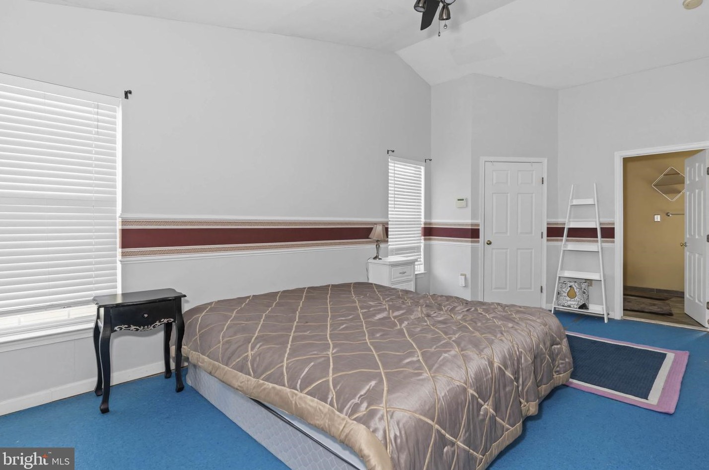 2 Sussex Pl, New Castle DE  19720-8801 exterior