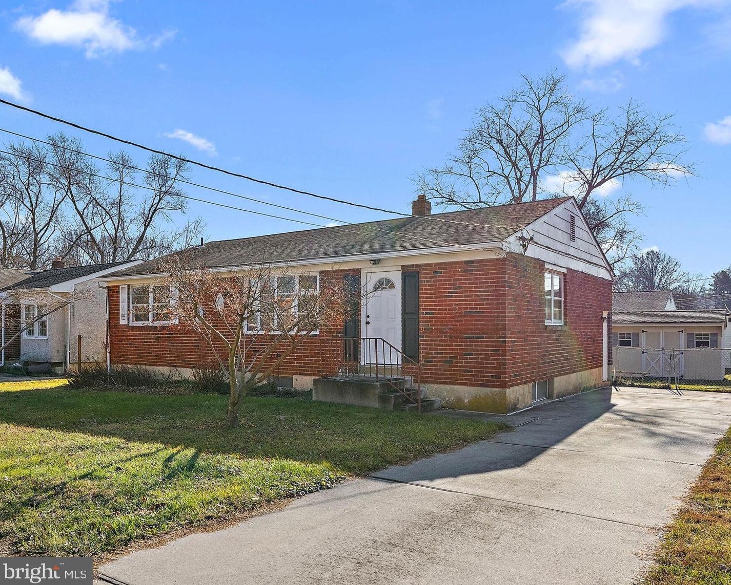 1606 Bolton Rd, Wilmington, DE 19810