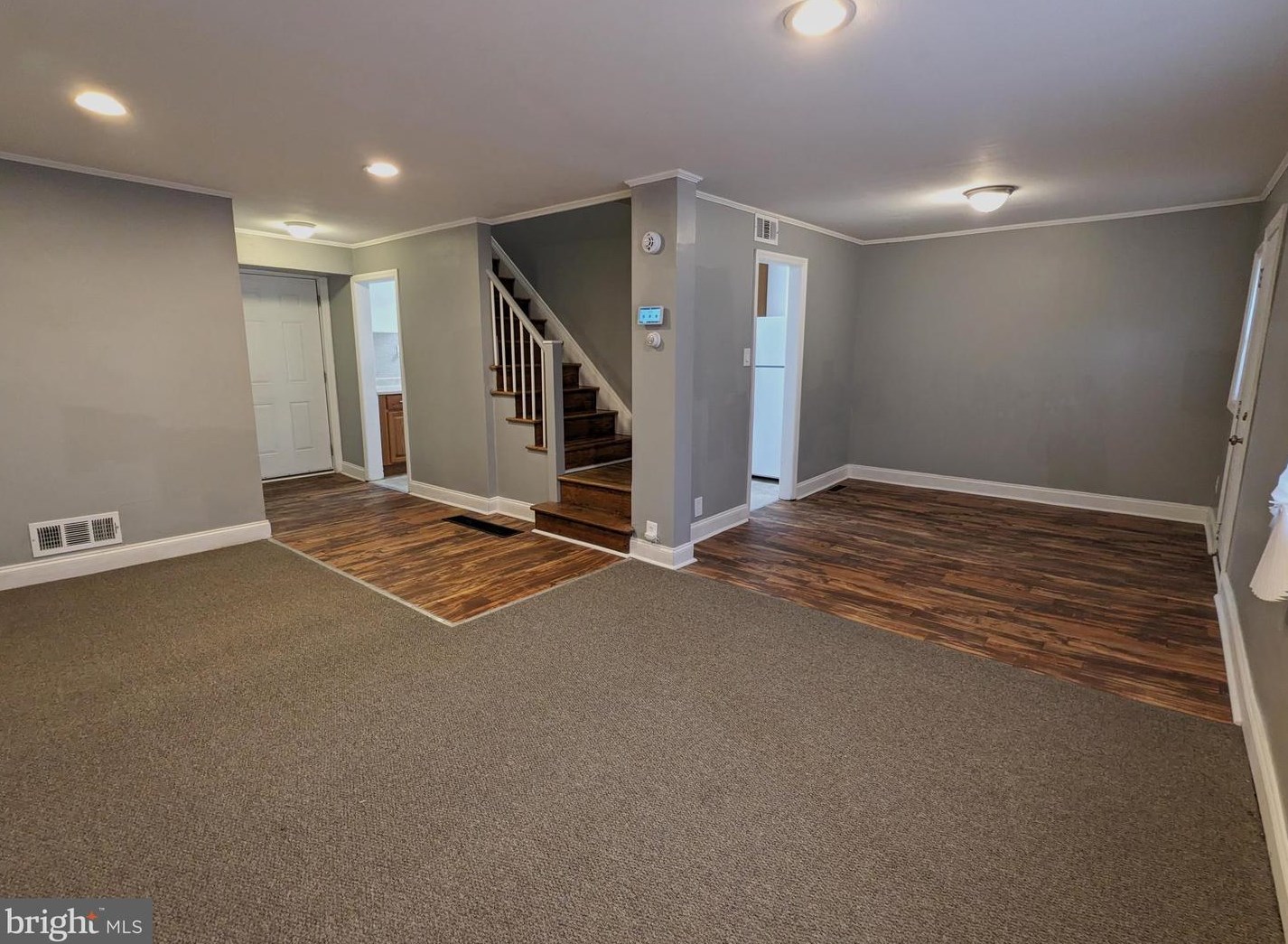 30 Bedford Dr, Wilmington, DE 19809