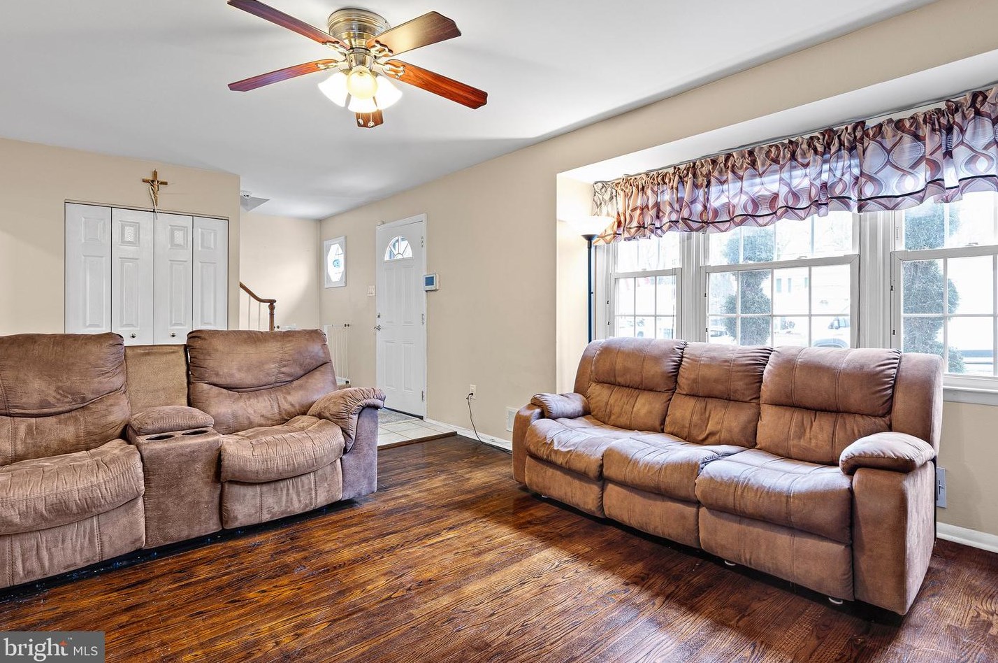 2517 Alister Dr, Wilmington, DE 19808-3342