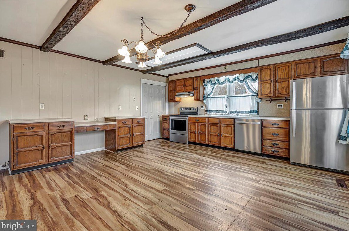 3801 Eunice Ave, Wilmington DE  19808-4614 exterior